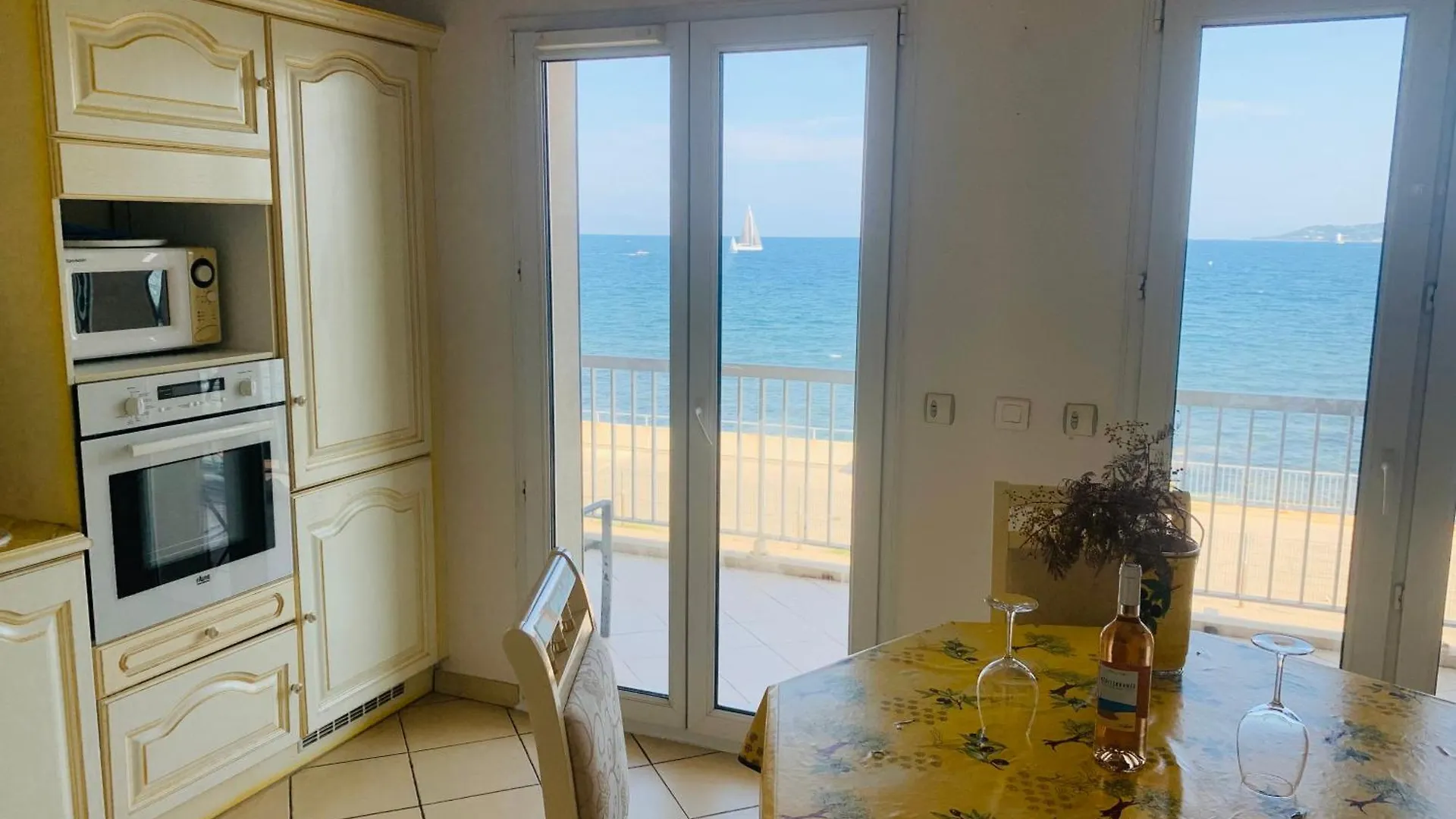 Le Latania Apartment Sainte-Maxime